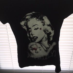 A short sleeve Marilyn Monroe Tee